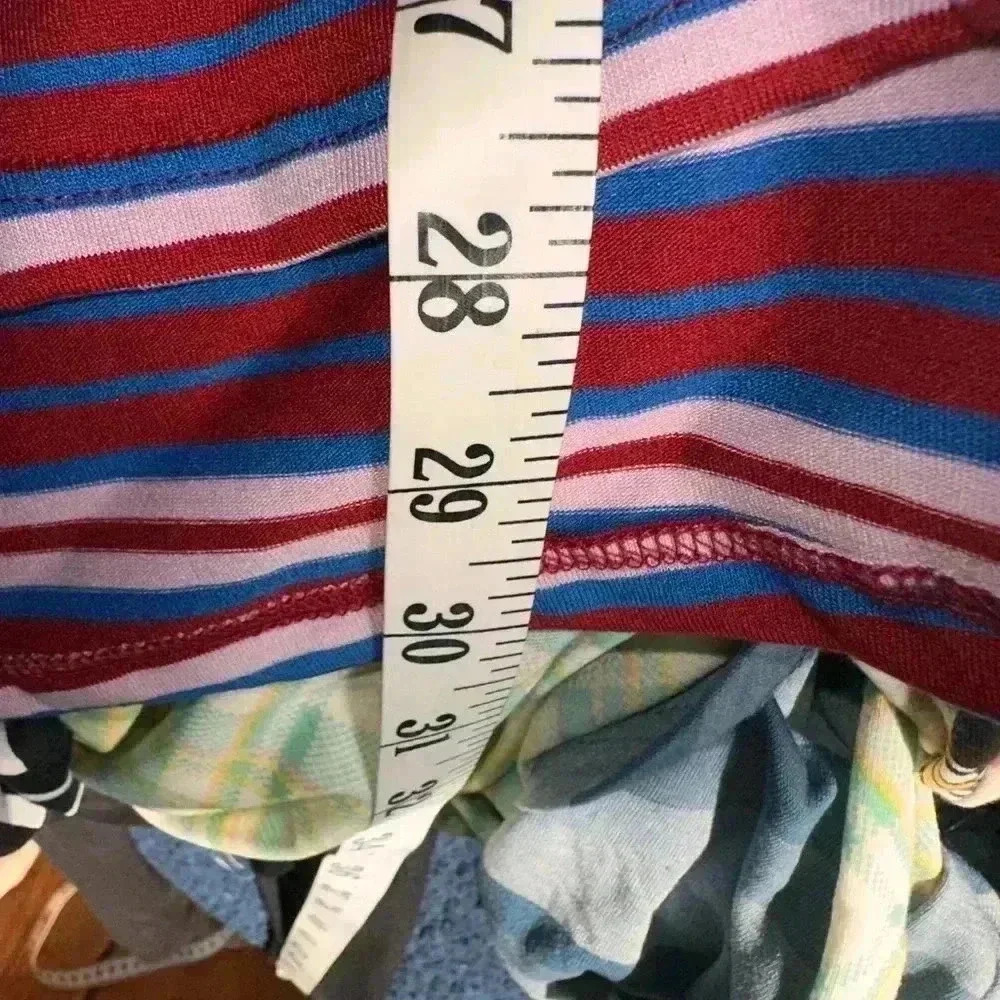 Lularoe medium stripe long sleeve Lynnae top.‎ Burgundy, blue, pink stripe. NWT. - Picture 8 of 8